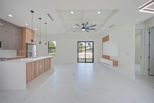 3 of 31 - 706 W 11, Lehigh Acres, FL