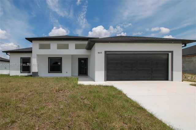 3 of 26 - 945 Commodore Street, Lehigh Acres, FL