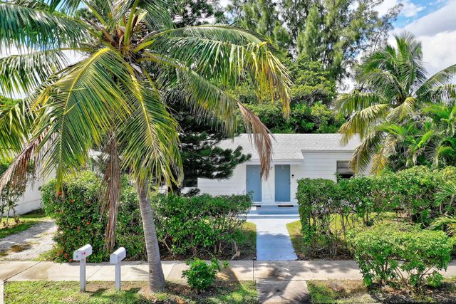 4 of 34 - 2405-2407 N East Coast Street, Lake Worth Beach, FL