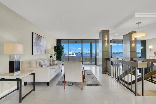 4 of 39 - 130 Lakeshore Drive #821, North Palm Beach, FL