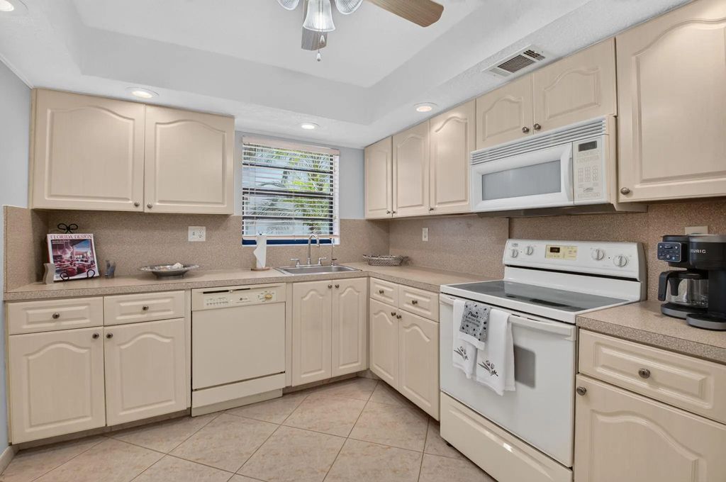 544 Piedmont L, Delray Beach