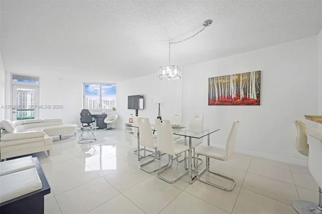 3 of 27 - 19370 Collins Avenue #1426, Sunny Isles Beach, FL
