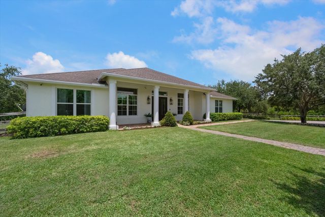 19986 Black Falcon Road, Loxahatchee