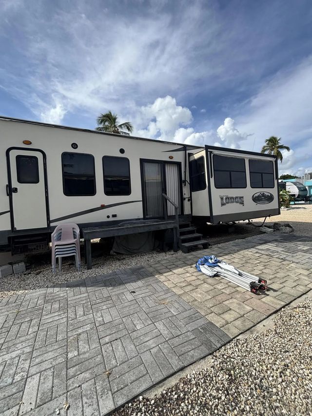 3 of 23 - 36 E 2nd #3p, Key Largo, FL