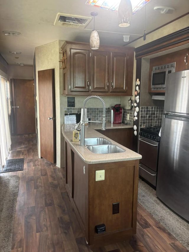 5 of 23 - 36 E 2nd #3p, Key Largo, FL