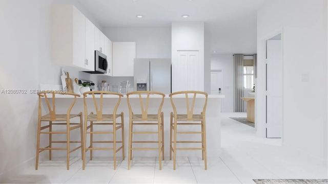 2 of 17 - 2579 Se 29 Drive, Homestead, FL
