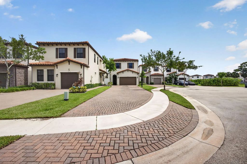 4004 Screw Pine Cove, Riviera Beach