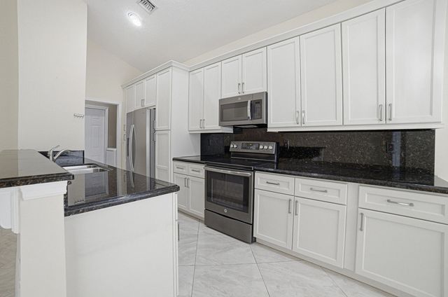 4 of 38 - 13676 Cortez Drive, Delray Beach, FL