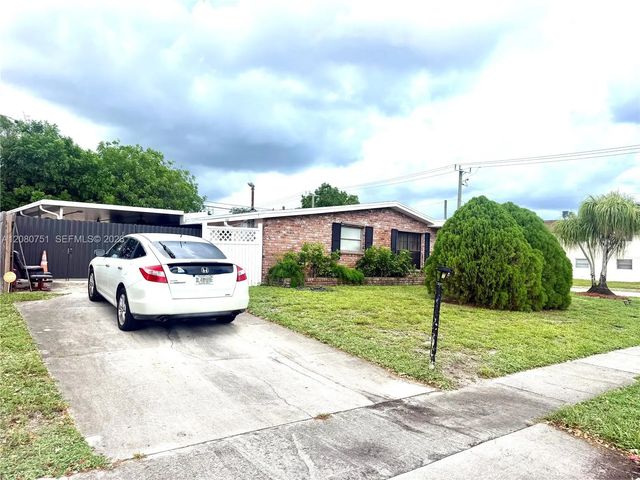 4 of 24 - 3851 Sw 59th Terrace, Davie, FL