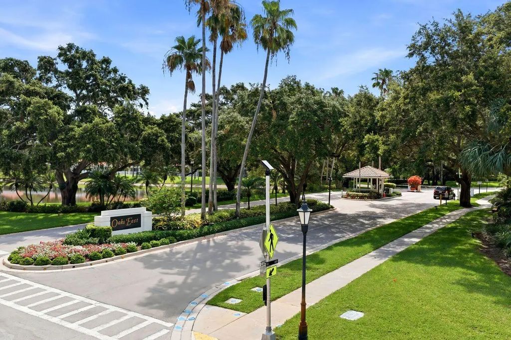 508 E Tall Oaks Drive, Palm Beach Gardens