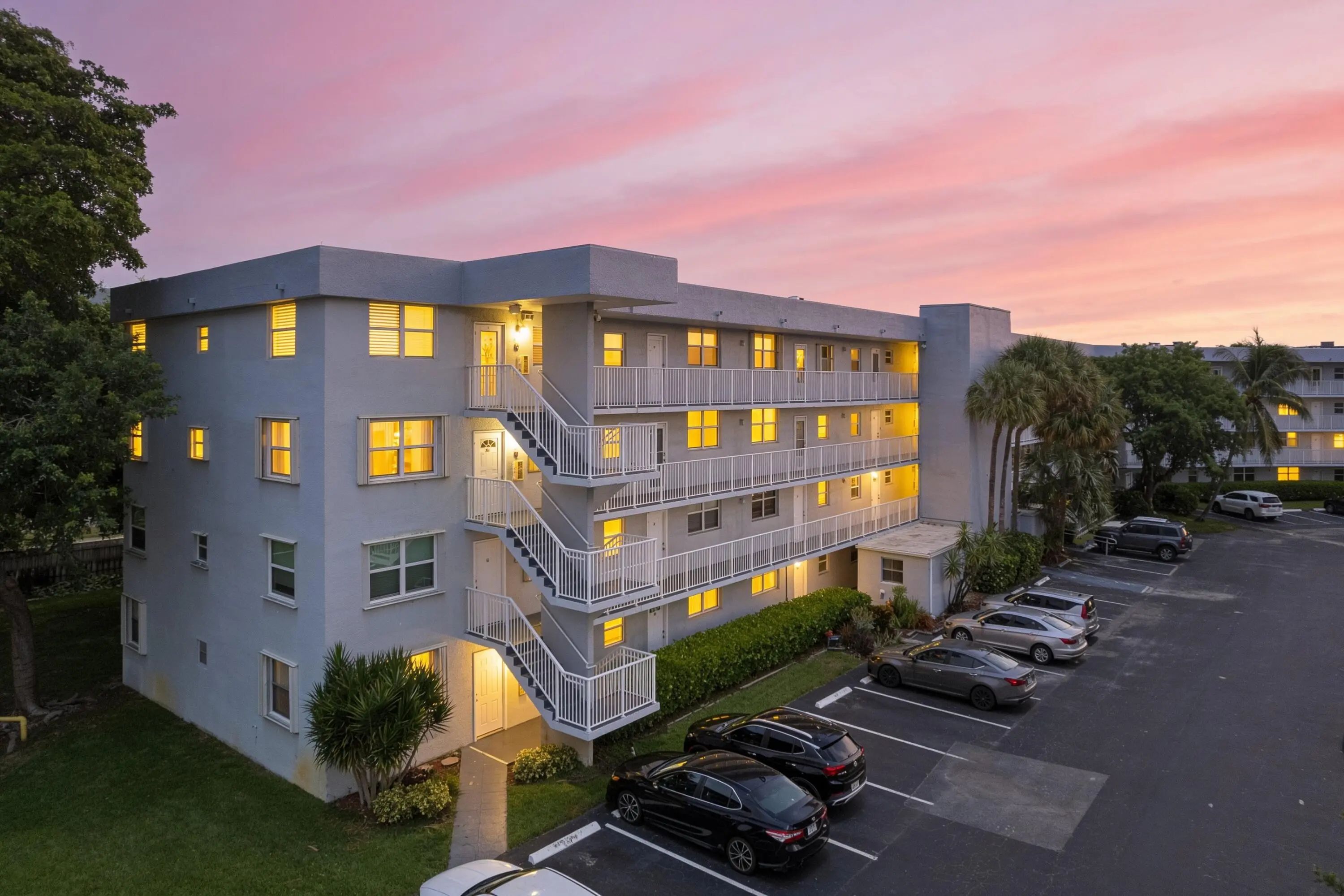113 Royal Park Drive #4a, Oakland Park
