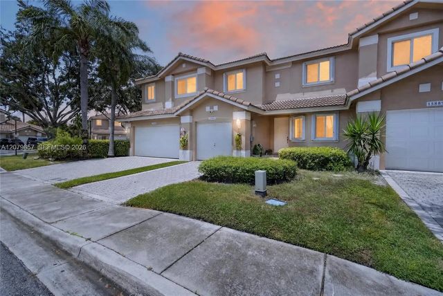 15891 Sw 12th Street, Pembroke Pines