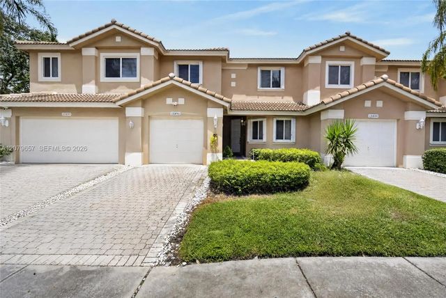 2 of 47 - 15891 Sw 12th Street, Pembroke Pines, FL