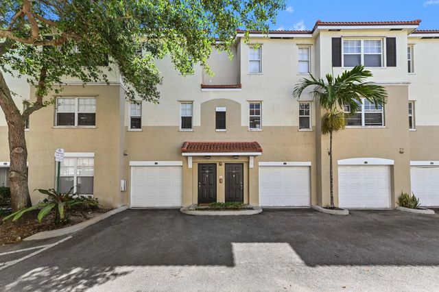 6020 W Sample Road #204, Coral Springs