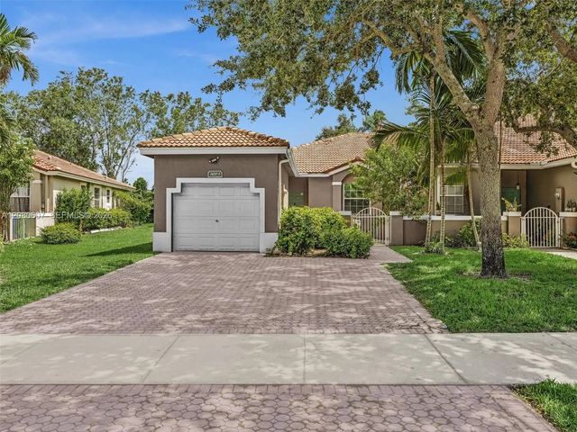7420 S Aragon Boulevard #1, Sunrise
