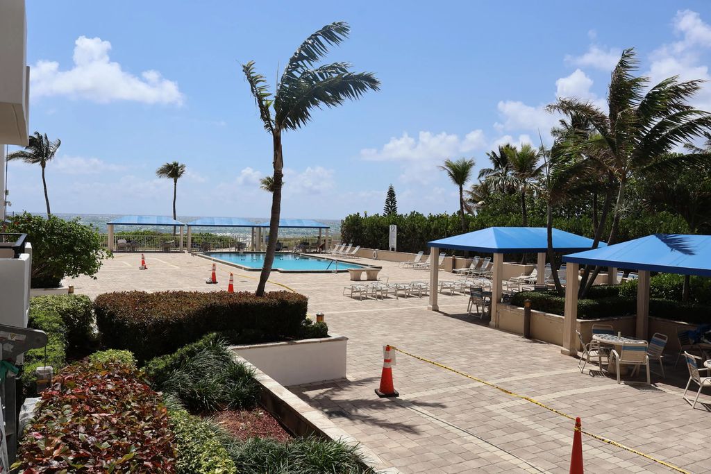 2000 S Ocean Boulevard #lg, Lauderdale By The Sea