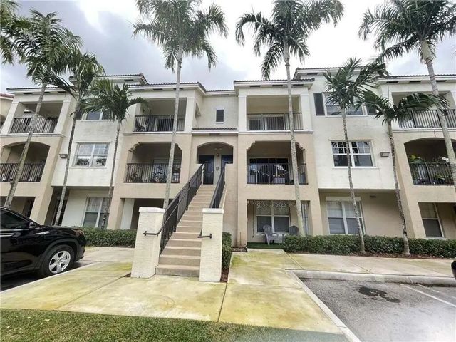 2 of 29 - 5820 W Sample Road #305, Coral Springs, FL