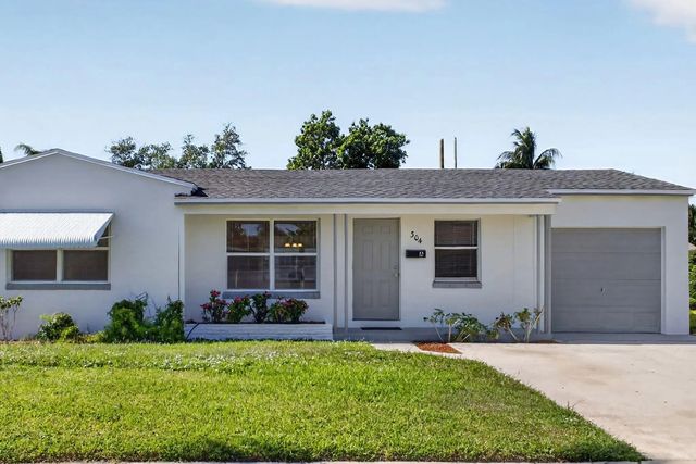 5 of 82 - 304 Cypress Drive, Lake Park, FL