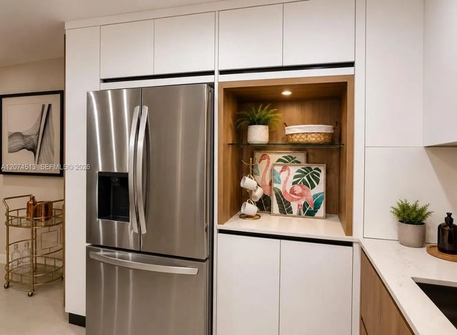 5 of 22 - 6801 Indian Creek Drive #207, Miami Beach, FL