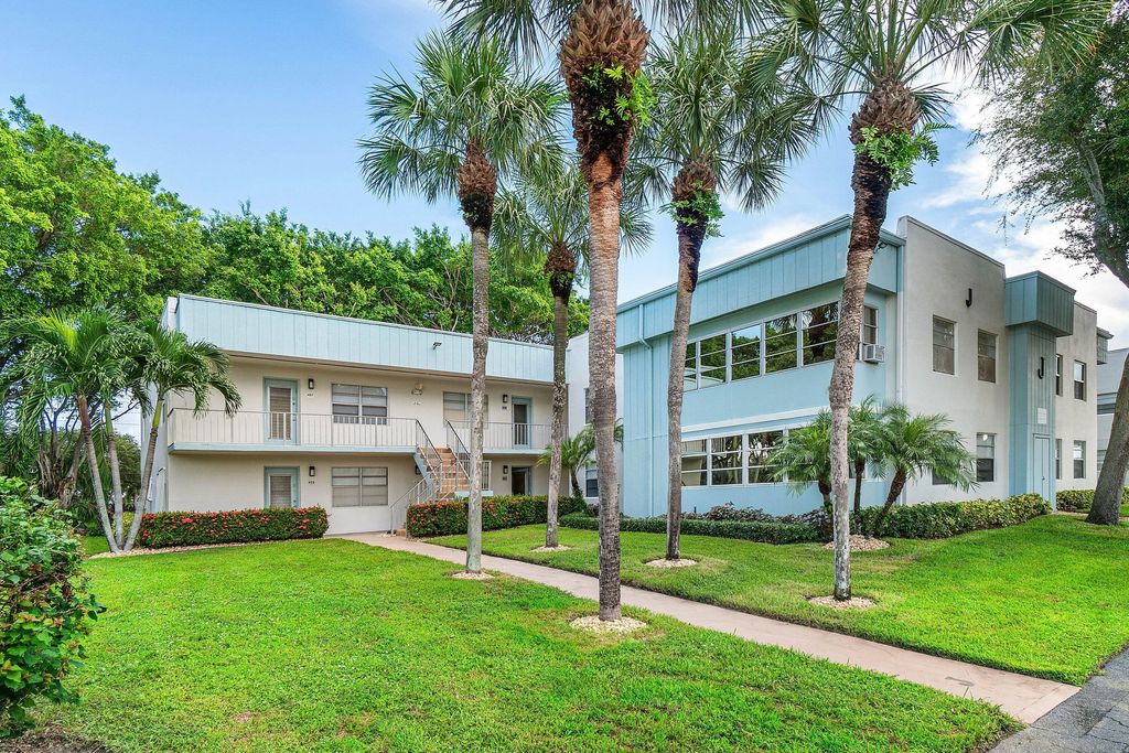 434 Normandy J, Delray Beach