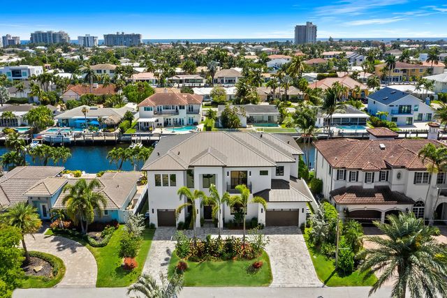 2 of 61 - 3750 Ne 26th Avenue, Lighthouse Point, FL