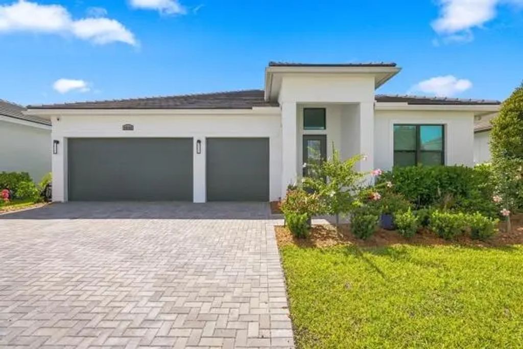 10105 Sw Latium Way, Port St. Lucie