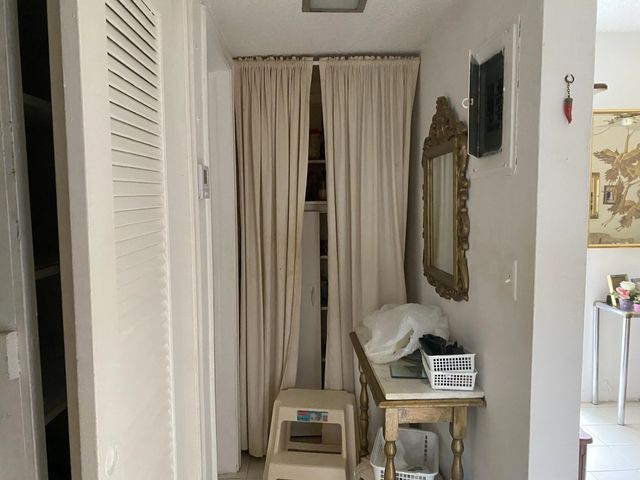 5 of 16 - 5112 Hollywood Boulevard #25, Hollywood, FL