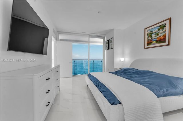 4 of 43 - 700 Ne 24th Street #1405, Miami, FL