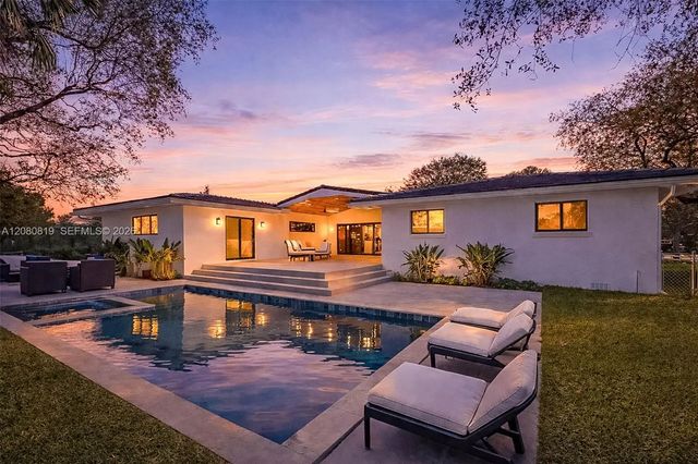 12940 Sw 73rd Avenue, Pinecrest