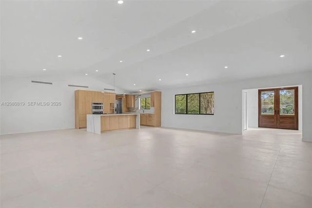 5 of 40 - 12940 Sw 73rd Avenue, Pinecrest, FL