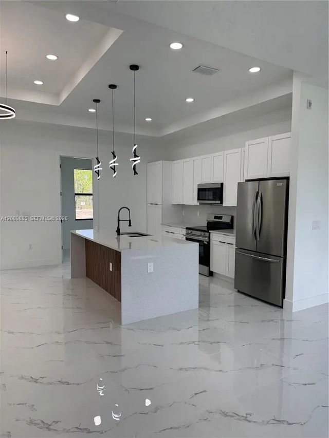 842 Nina Avenue, Lehigh Acres