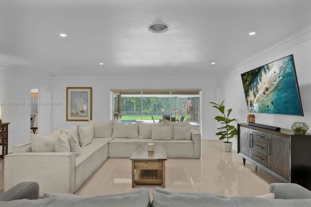 2 of 13 - 11805 Sw 62nd Avenue, Pinecrest, FL