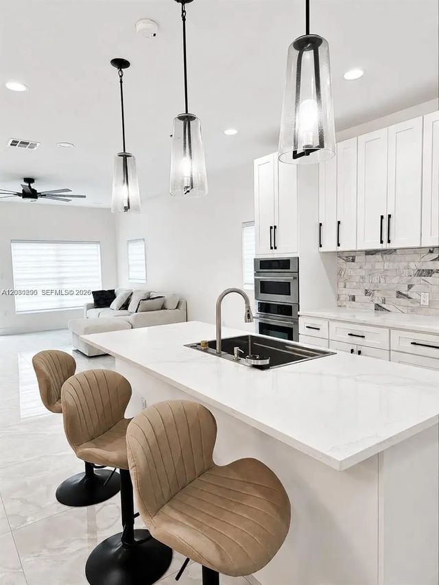 4 of 22 - 907 21st Street, West Palm Beach, FL