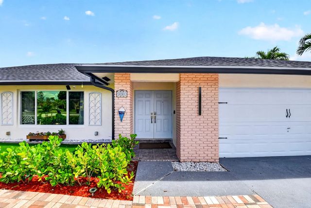 5 of 61 - 990 Hickory Trail, Wellington, FL