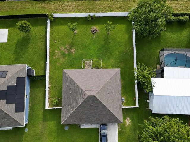 4 of 22 - 1921 Se Joyner Circle, Port St. Lucie, FL