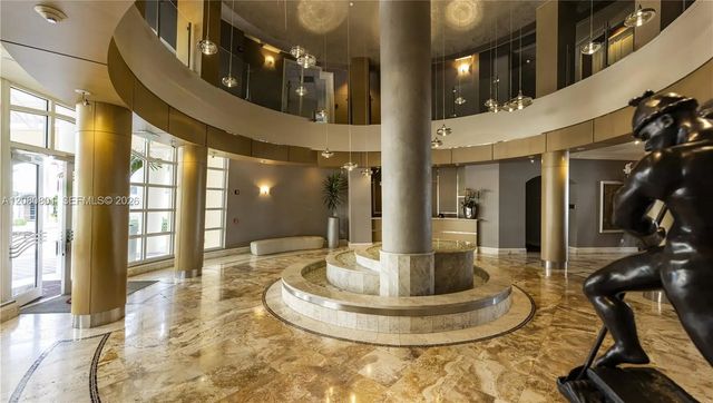2 of 17 - 808 Brickell Key Drive #404, Miami, FL