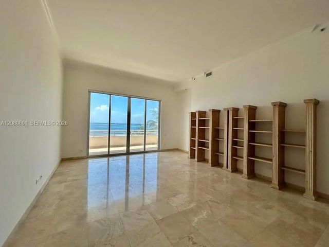 3 of 17 - 808 Brickell Key Drive #404, Miami, FL