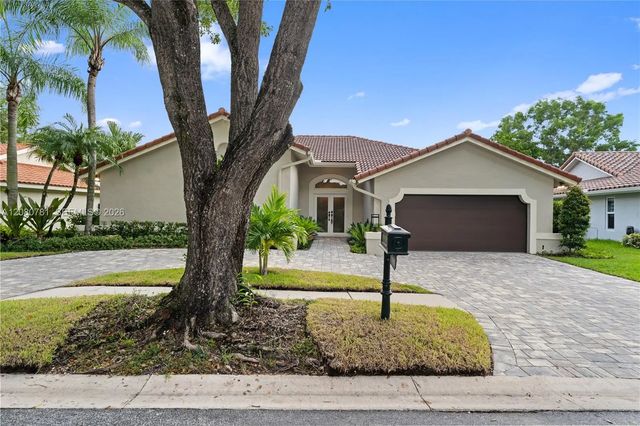 2 of 58 - 1900 Lakeshore Drive, Weston, FL