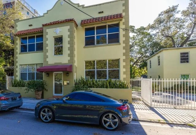 2 of 10 - 436 Ne 77th St Road #6, Miami, FL