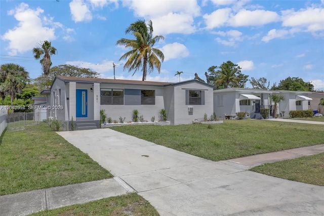 2 of 18 - 941 Ne 155th Terrace, North Miami Beach, FL