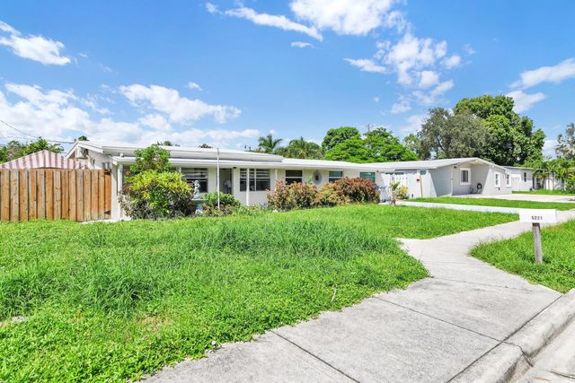 4 of 44 - 5221 Ne 16th Avenue, Pompano Beach, FL