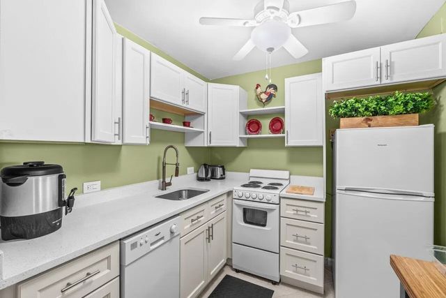 2 of 26 - 68 Suffolk B #680, Boca Raton, FL