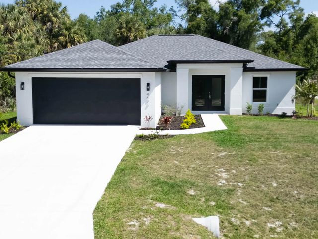 4696 April Avenue, North Port