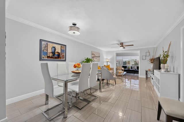4 of 32 - 9881 Sunrise Lakes Boulevard #308, Sunrise, FL