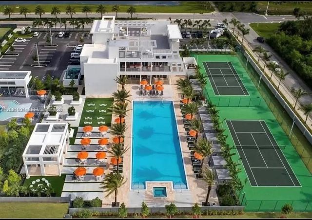 2 of 23 - 10229 Nw 64th Terrace #303, Doral, FL