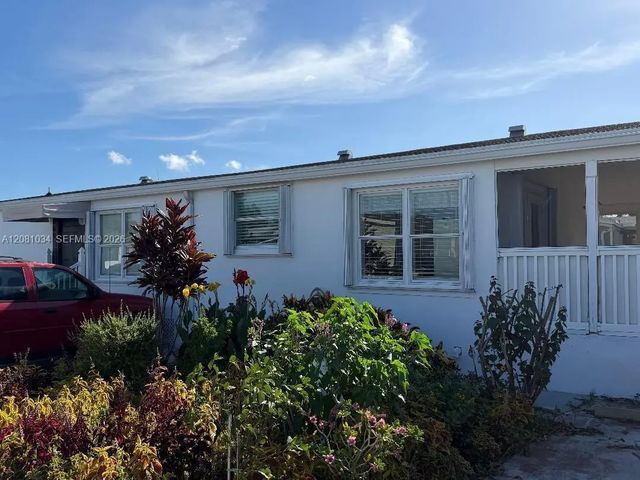 19800 Sw 180th Avenue #569, Miami