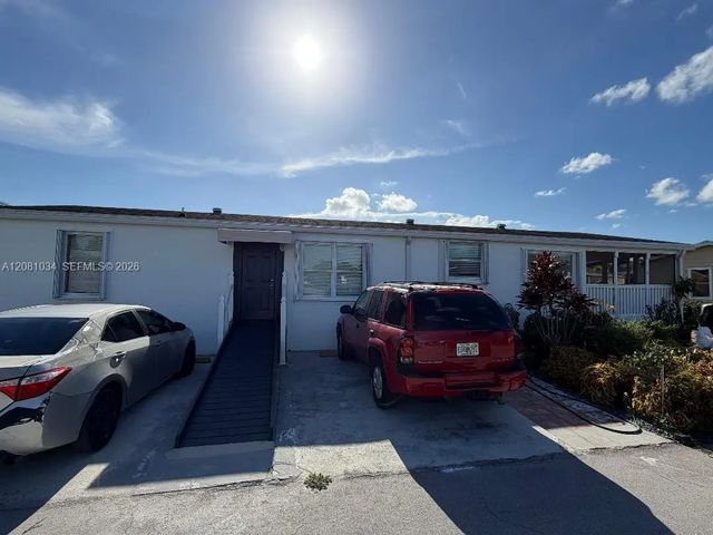 2 of 16 - 19800 Sw 180th Avenue #569, Miami, FL