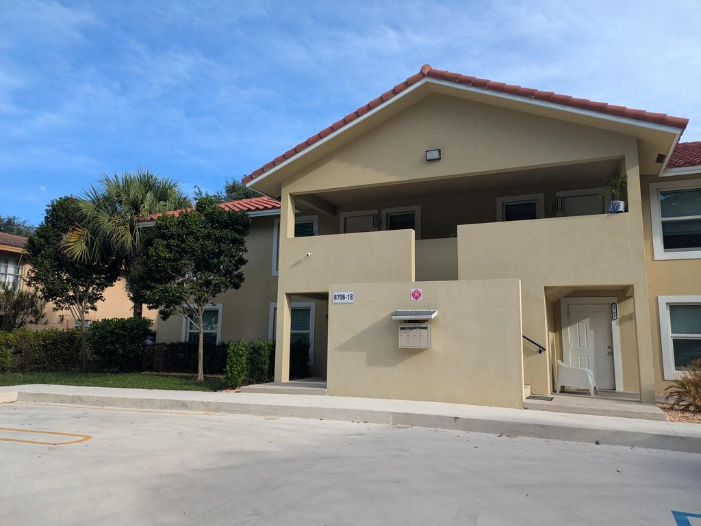 8710 Nw 35th Street, Coral Springs