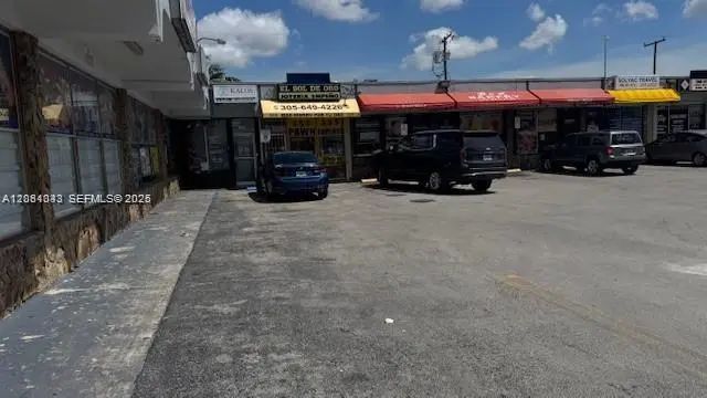 4021 Nw 7th Street, Miami