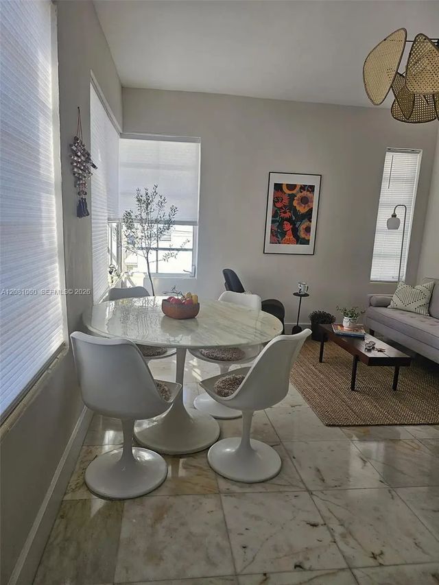 3 of 27 - 801 8th Street #201, Miami Beach, FL